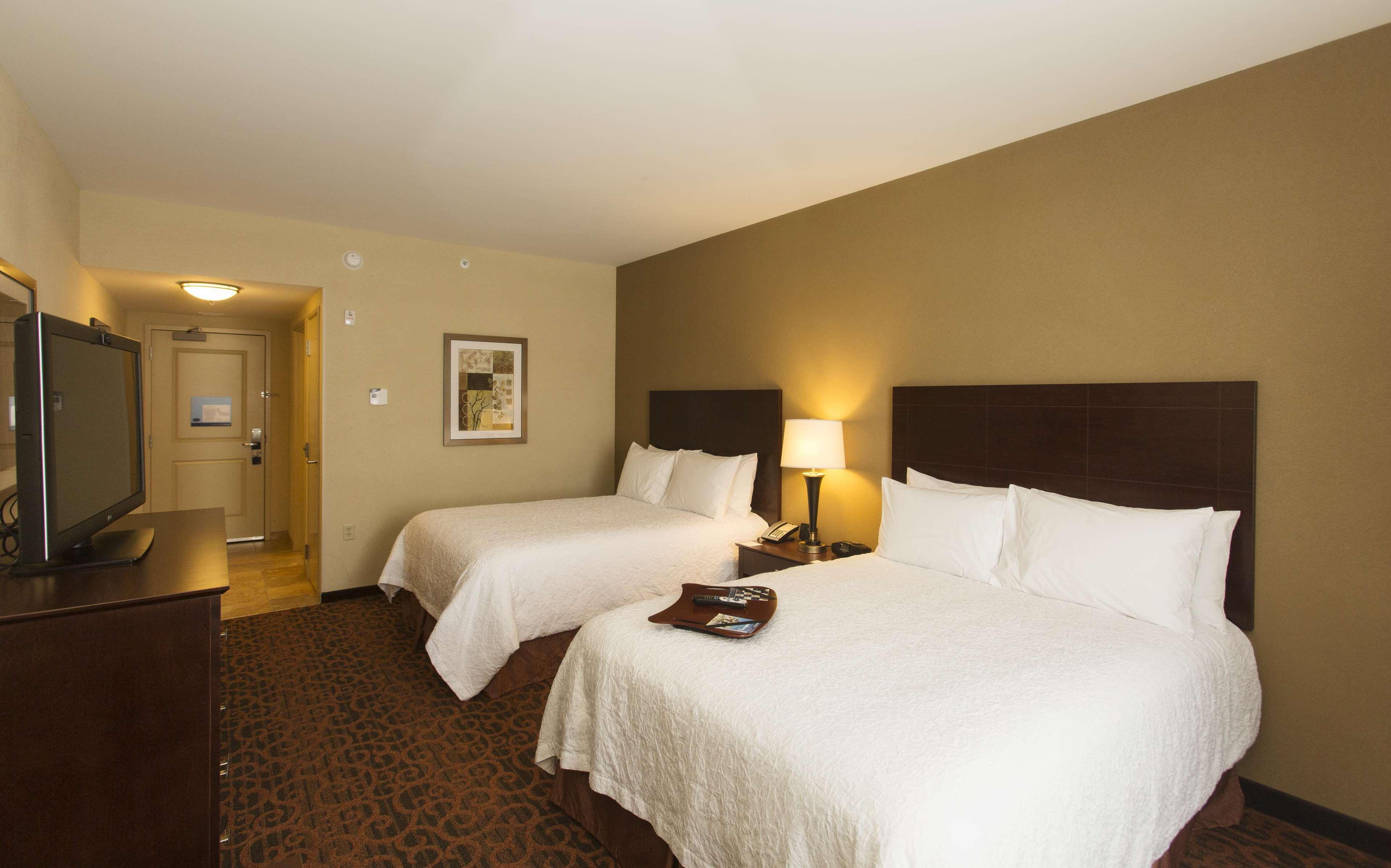 Hampton Inn Marquette-Waterfront Exterior foto