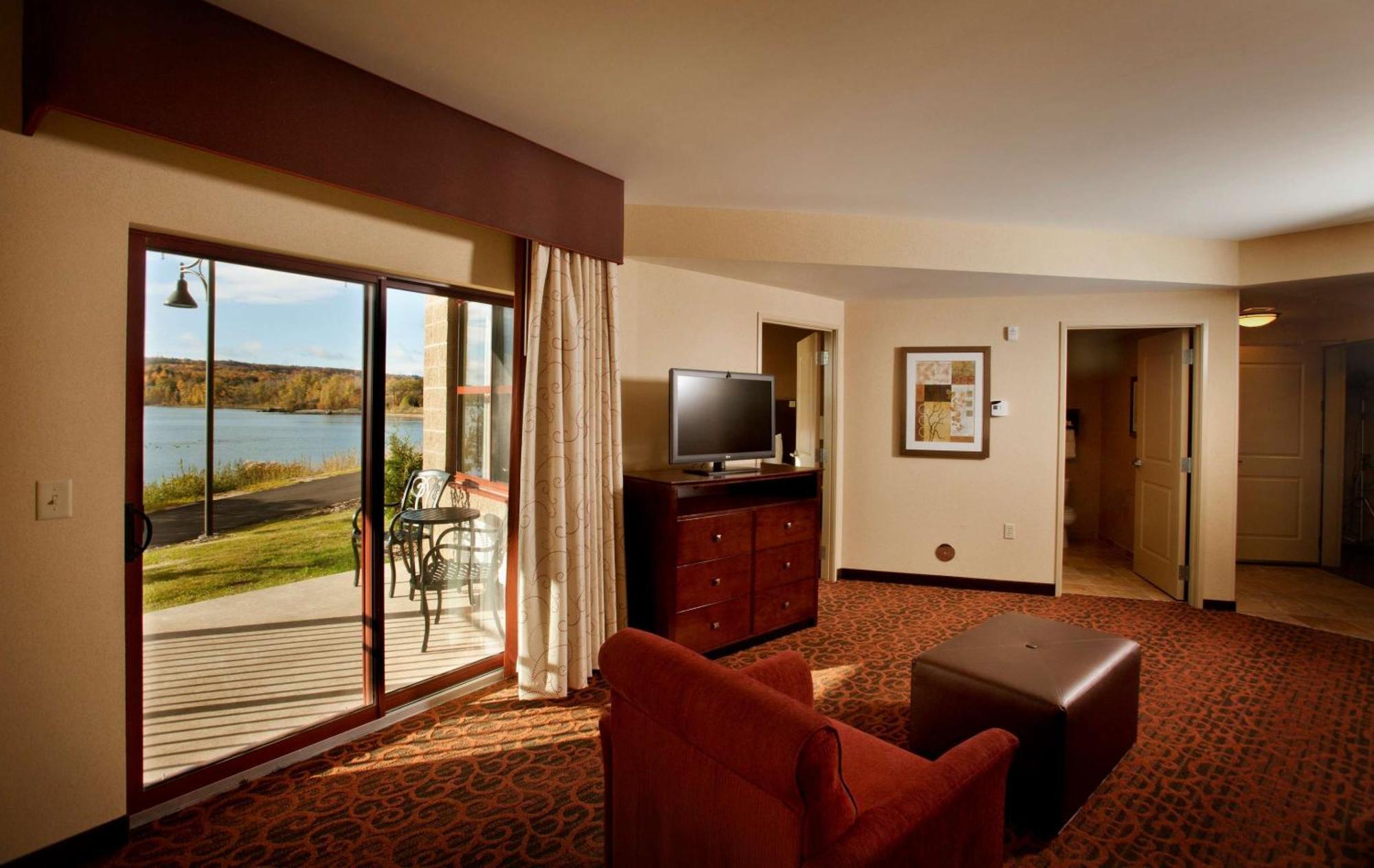 Hampton Inn Marquette-Waterfront Exterior foto